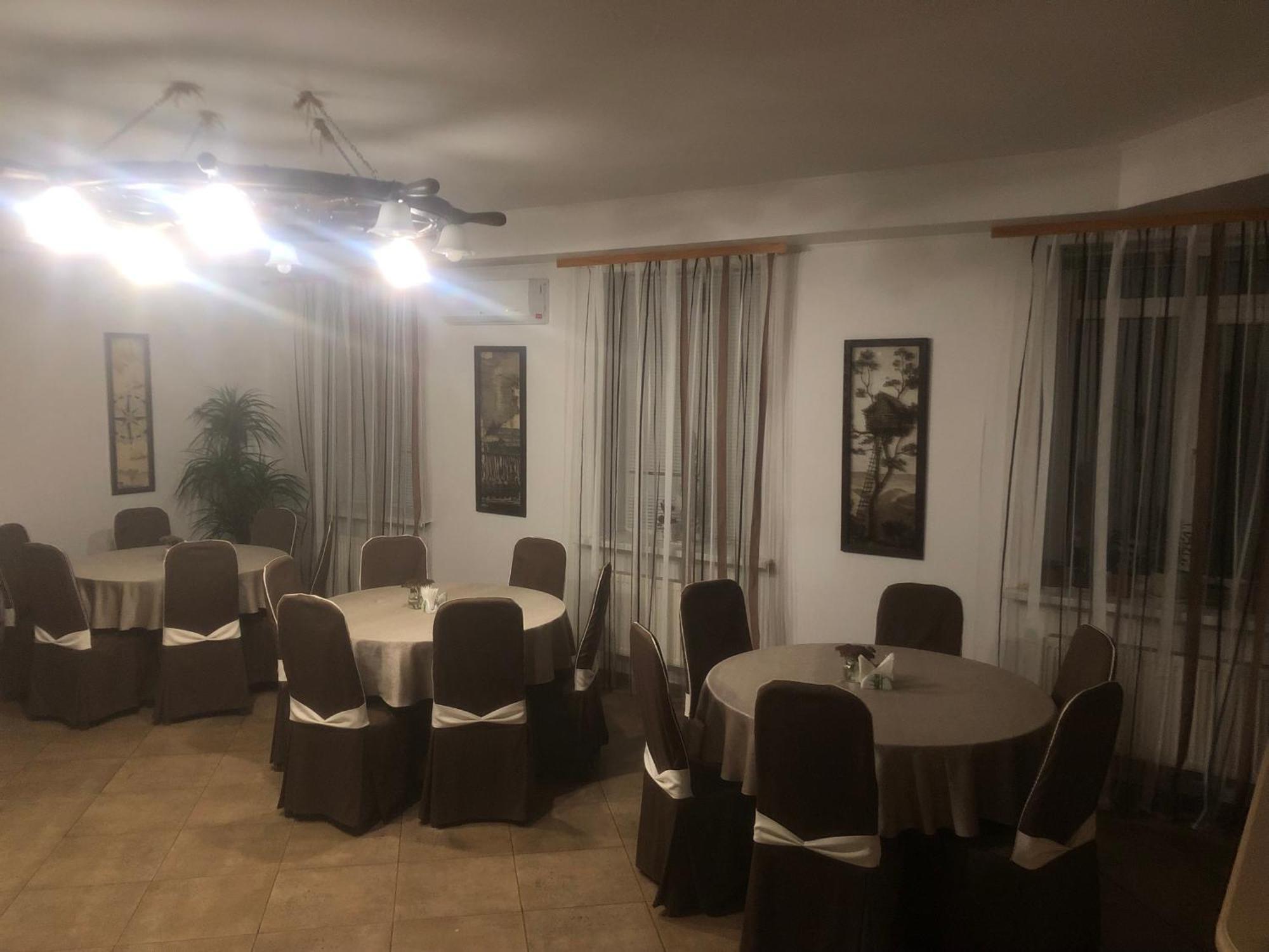 Parusa Maklaia Baturyn المظهر الخارجي الصورة